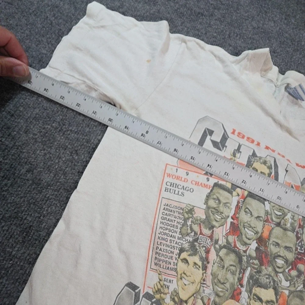 Vintage Chicago Bulls Shirt Mens Medium White NBA Basketball Salem 1991 Champs